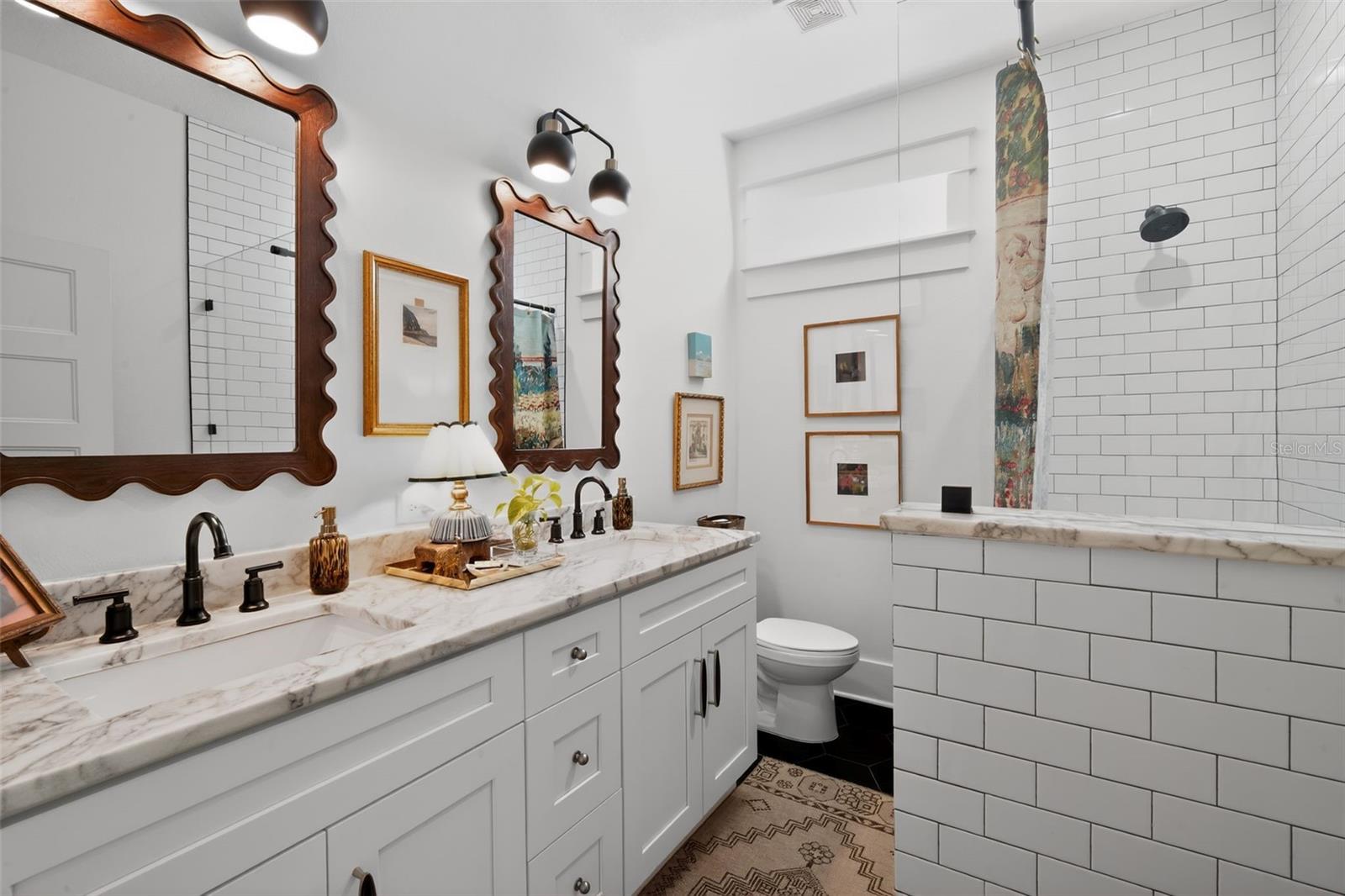 CHELSEA - Residential