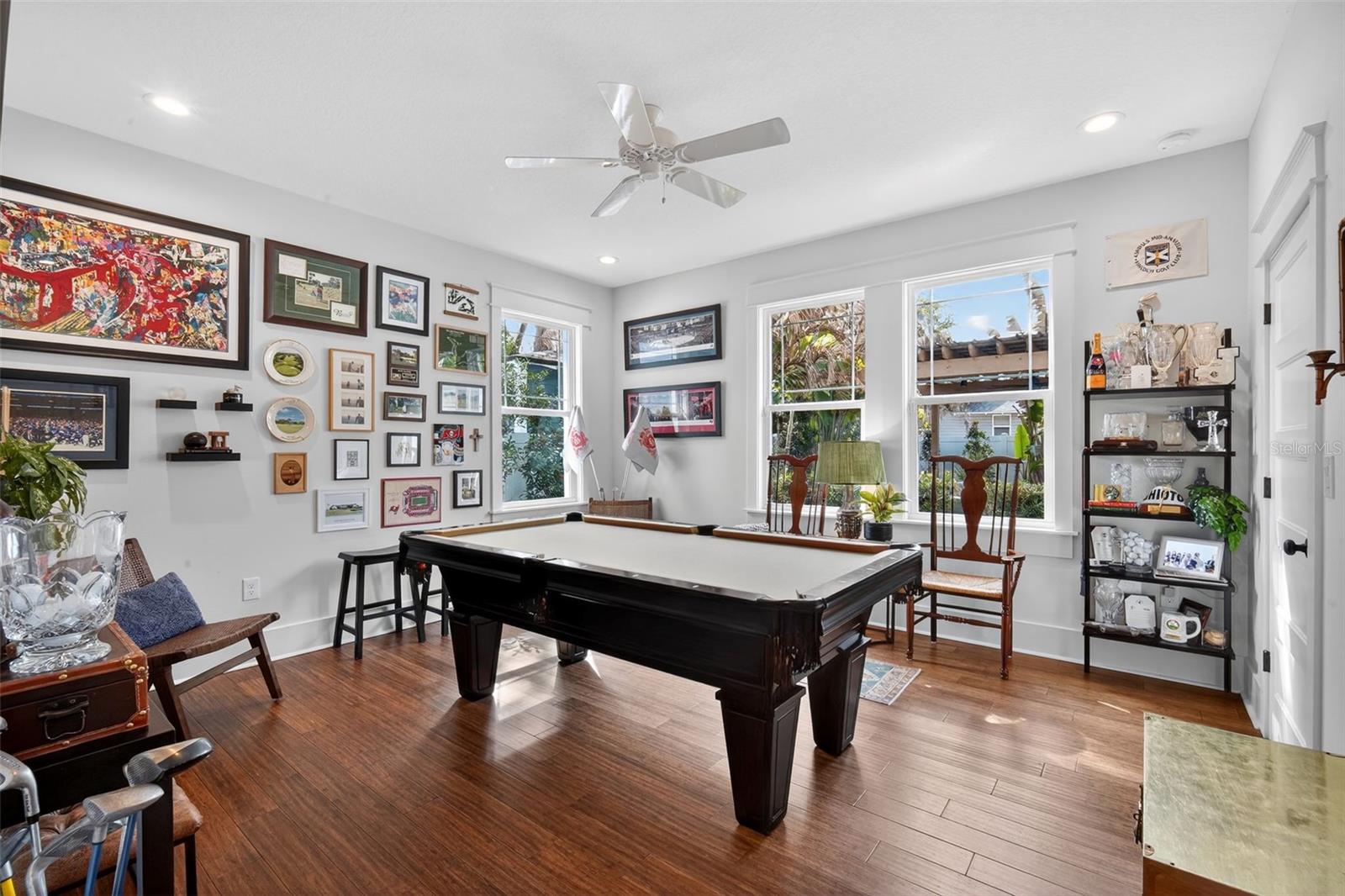 CHELSEA - Residential