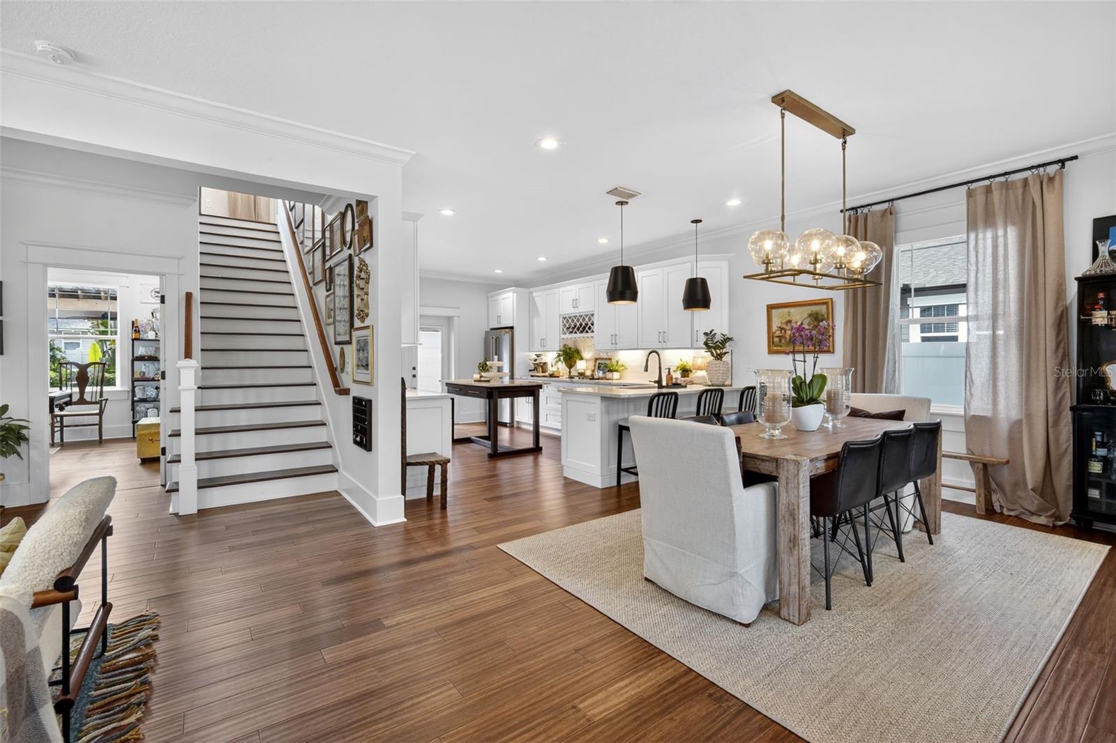 CHELSEA - Residential