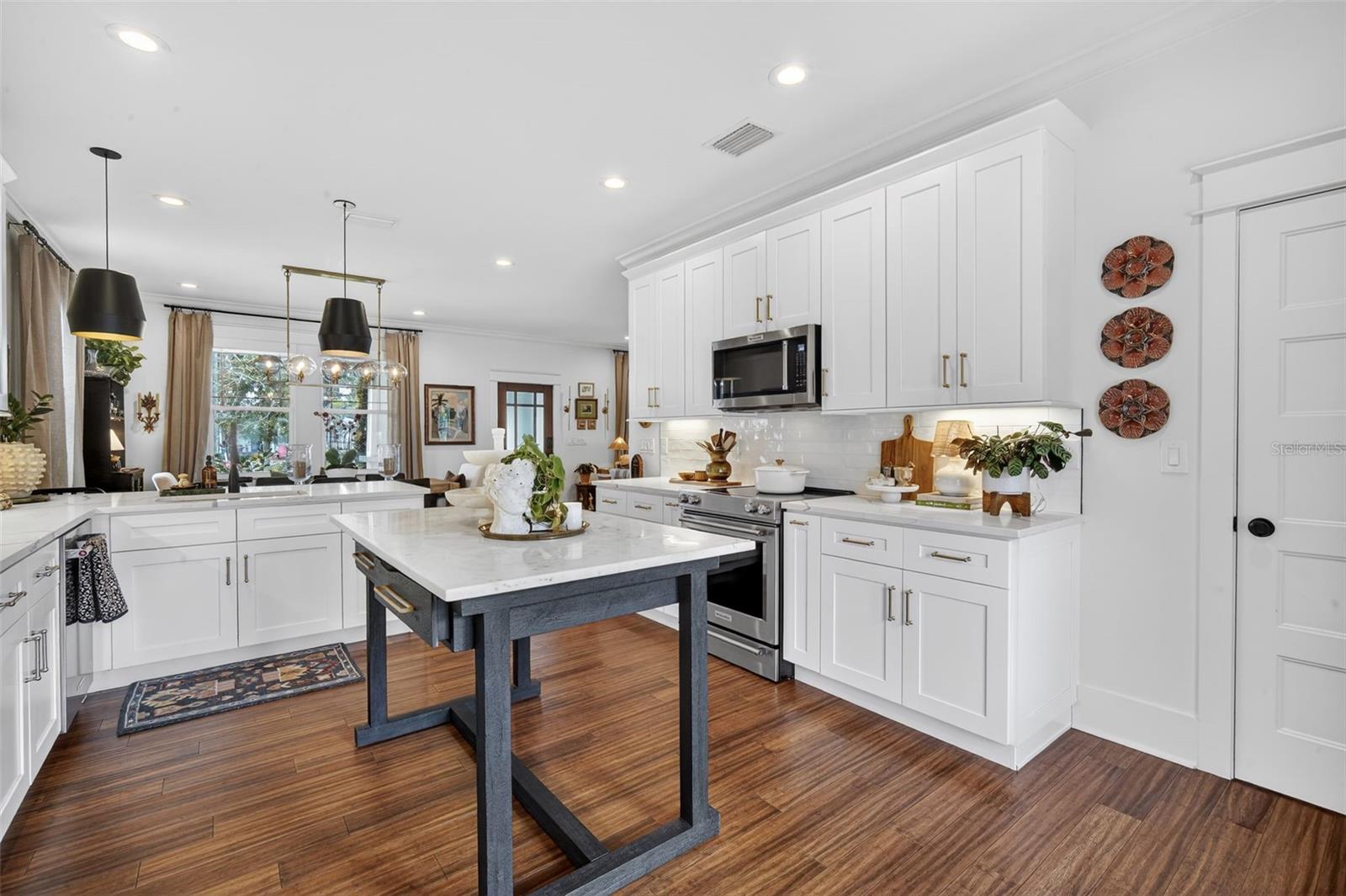 CHELSEA - Residential