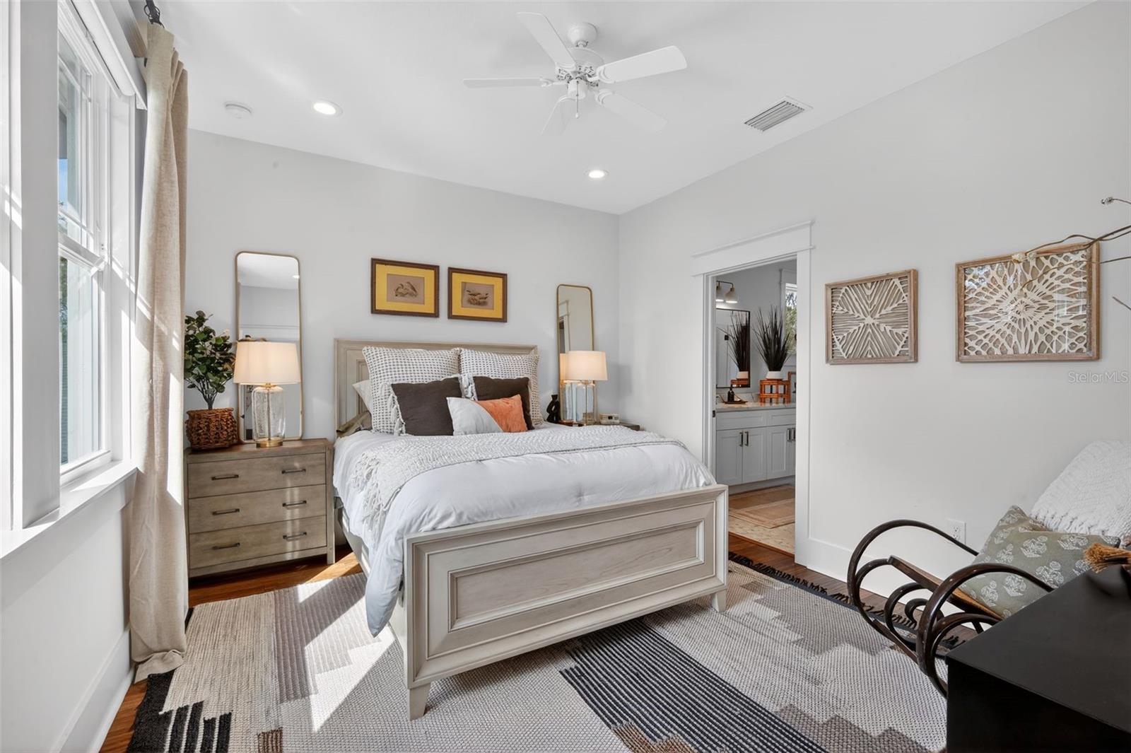 CHELSEA - Residential