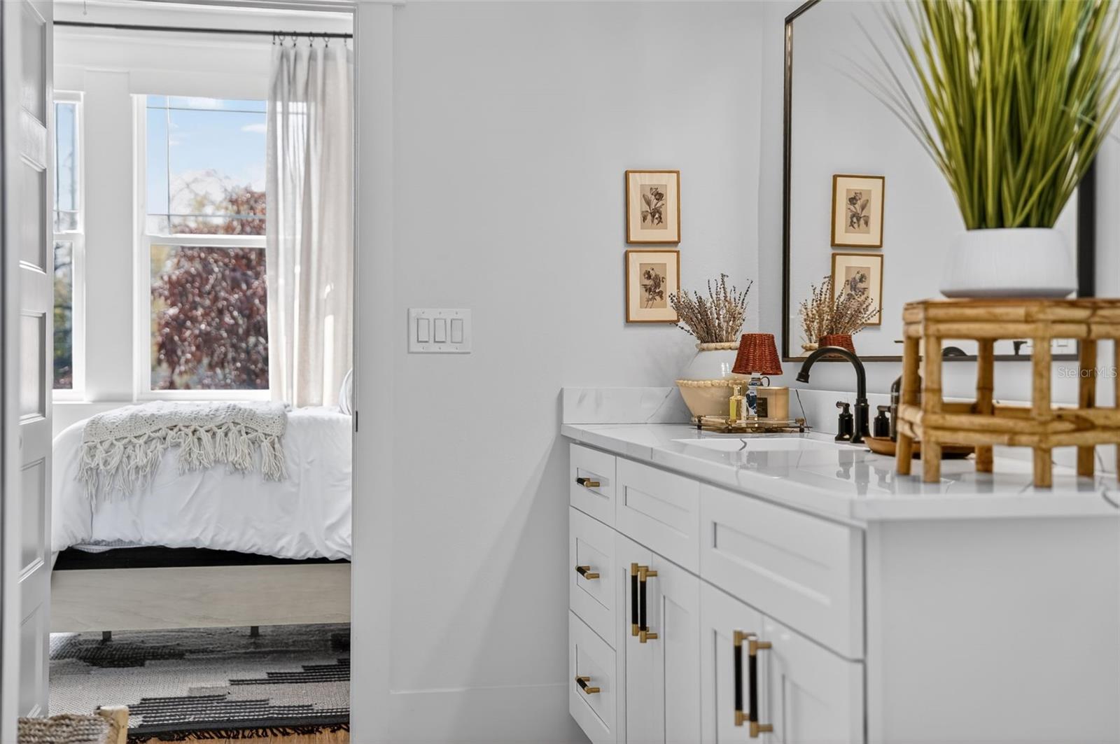 CHELSEA - Residential