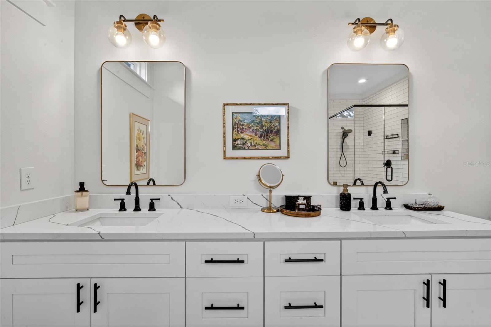 CHELSEA - Residential