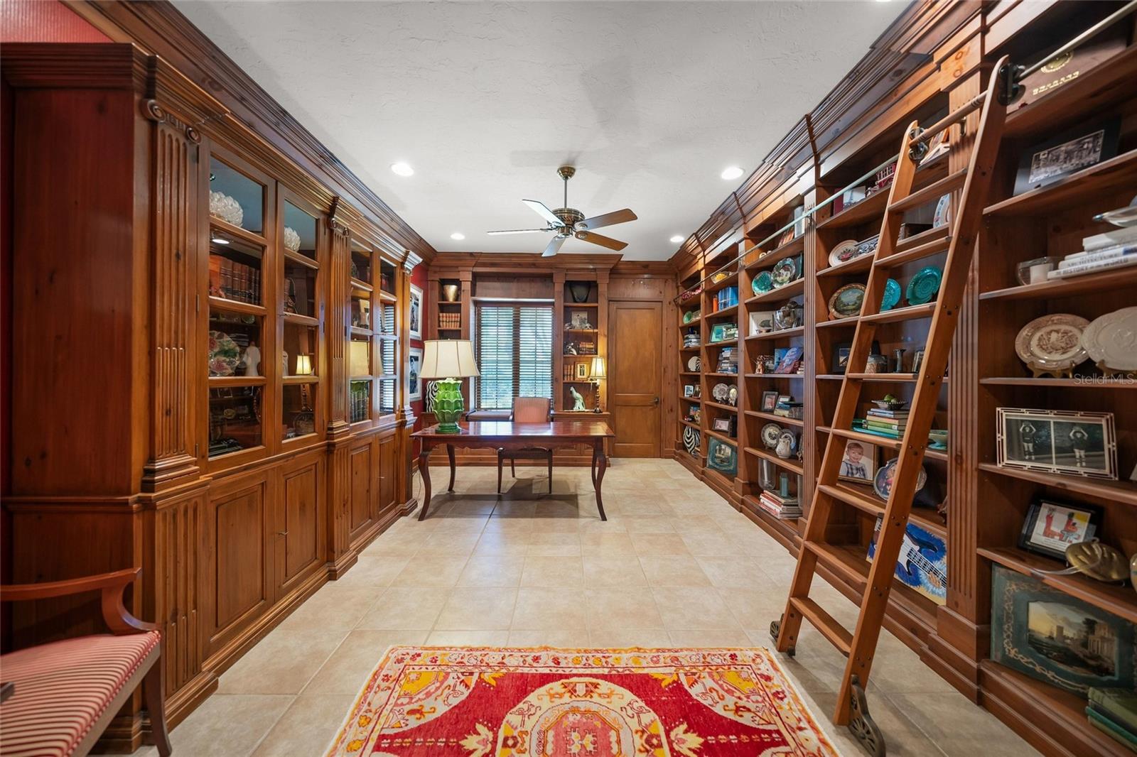 LAUREL OAK ESTATES - Residential