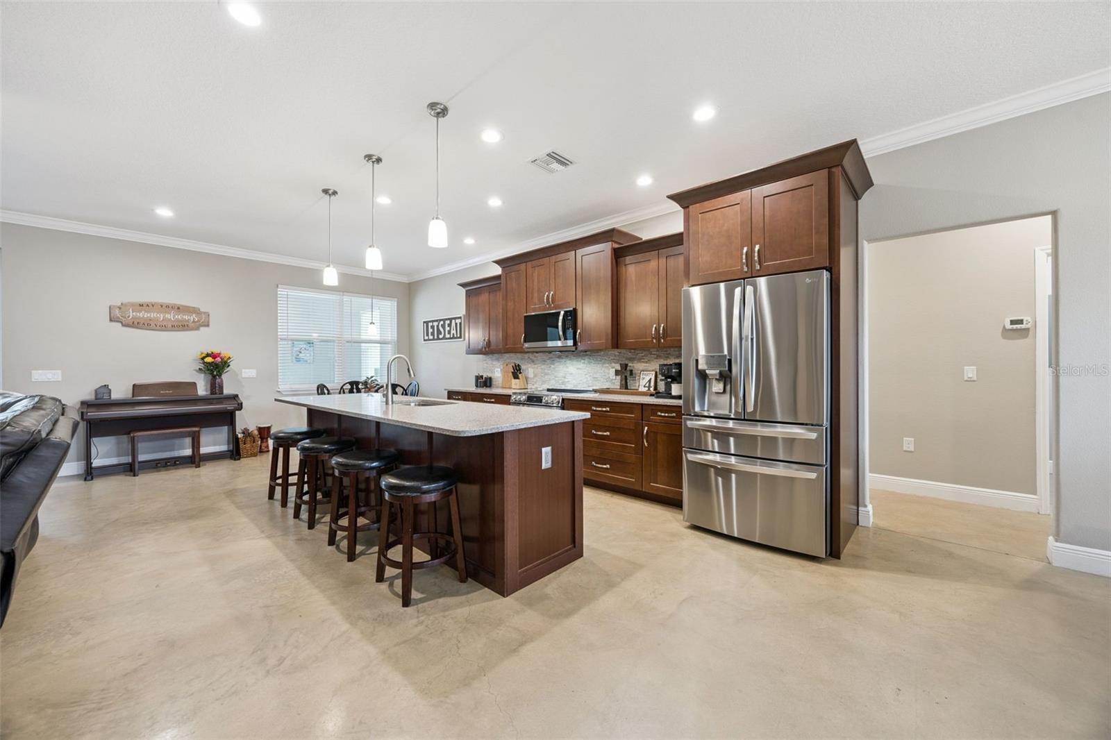 BAY LAKE RANCH UNIT 1 - Residential