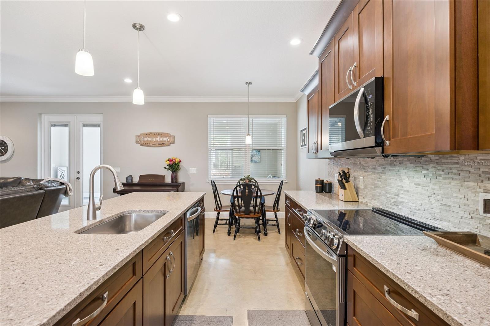 BAY LAKE RANCH UNIT 1 - Residential