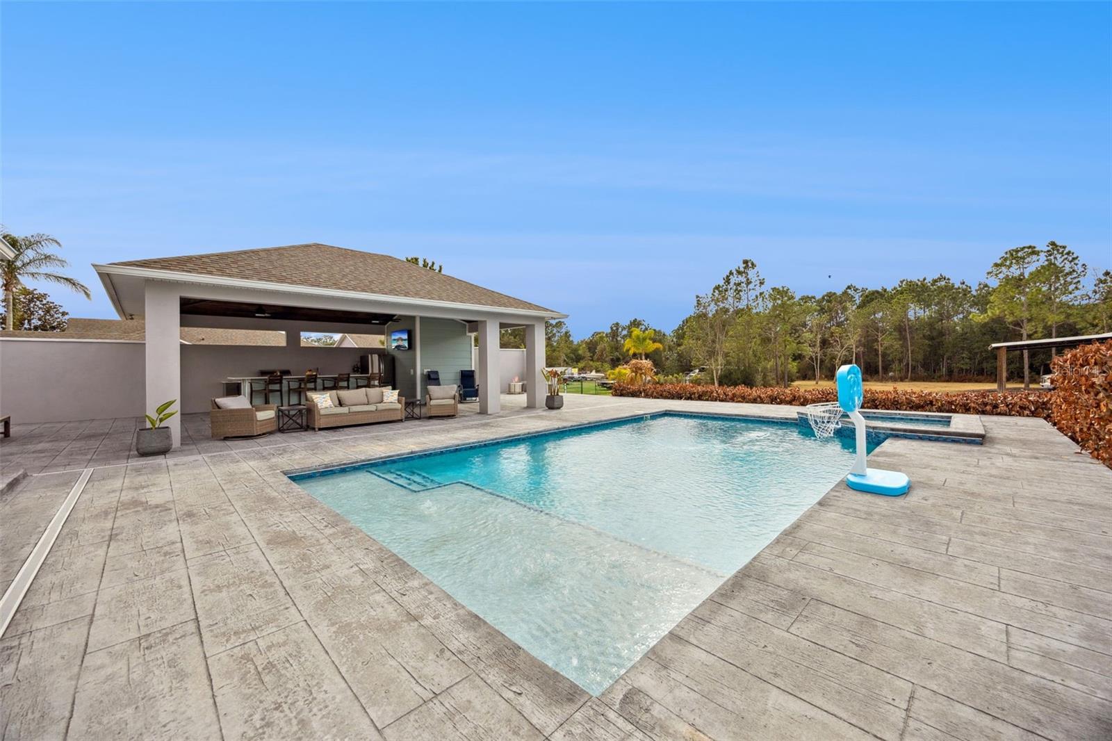 BAY LAKE RANCH UNIT 1 - Residential