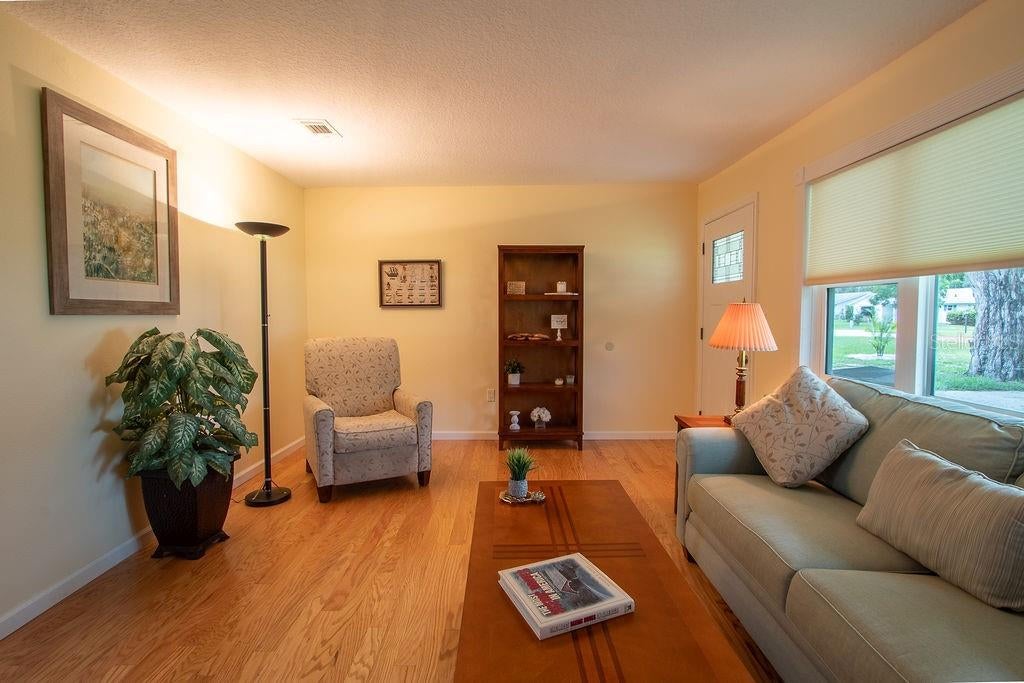 62 ABERDEEN CIRCLE