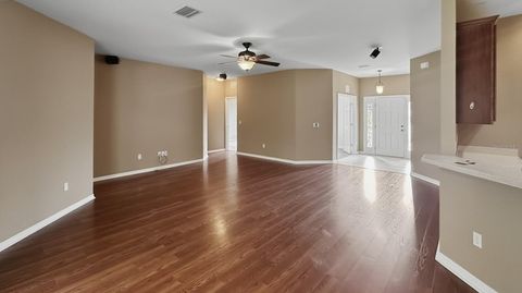 Tiny photo for 3033 NE 27th Street, Ocala, FL 34470 (MLS # OM724669)