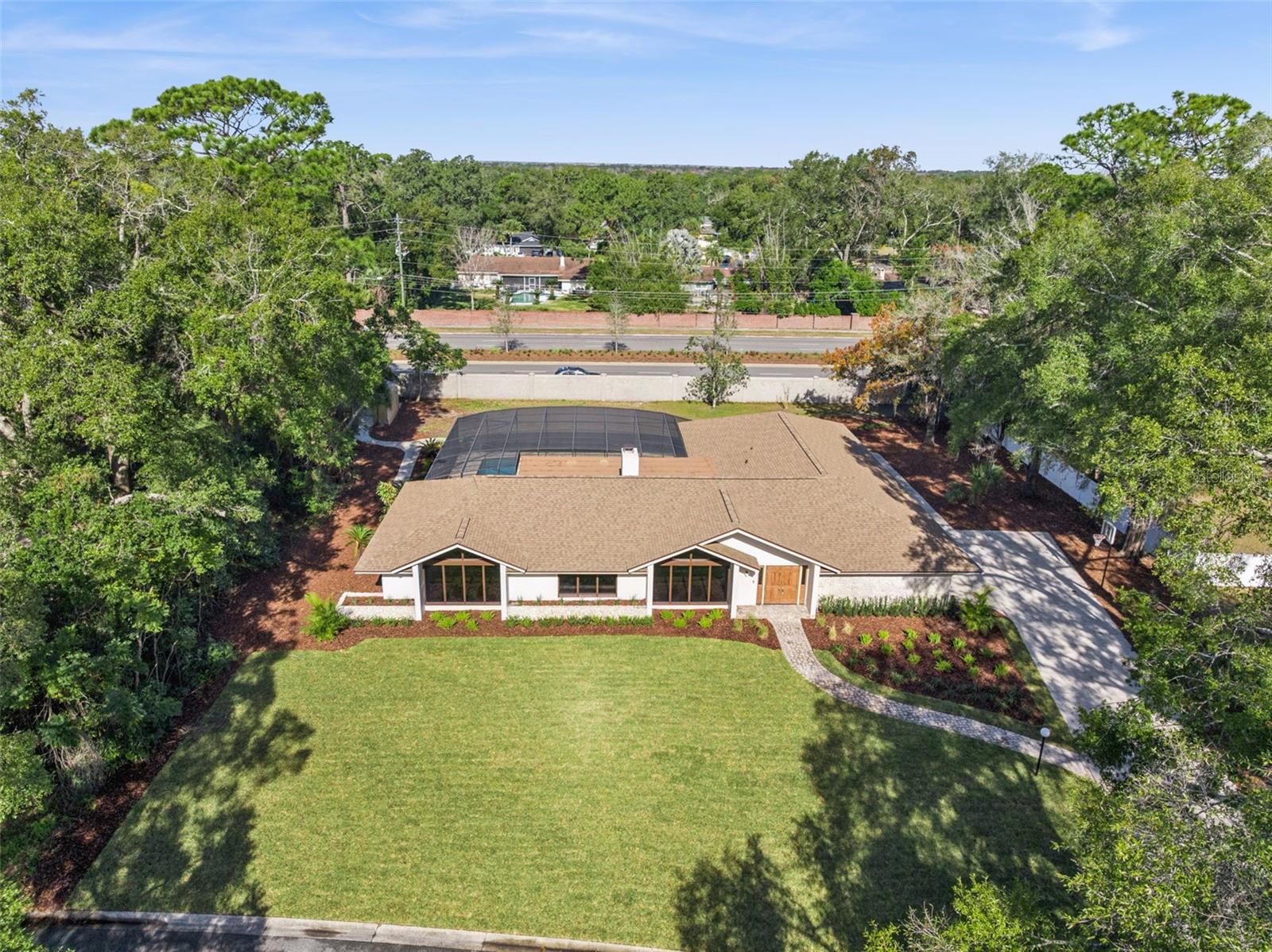 KNOLLWOOD - Residential