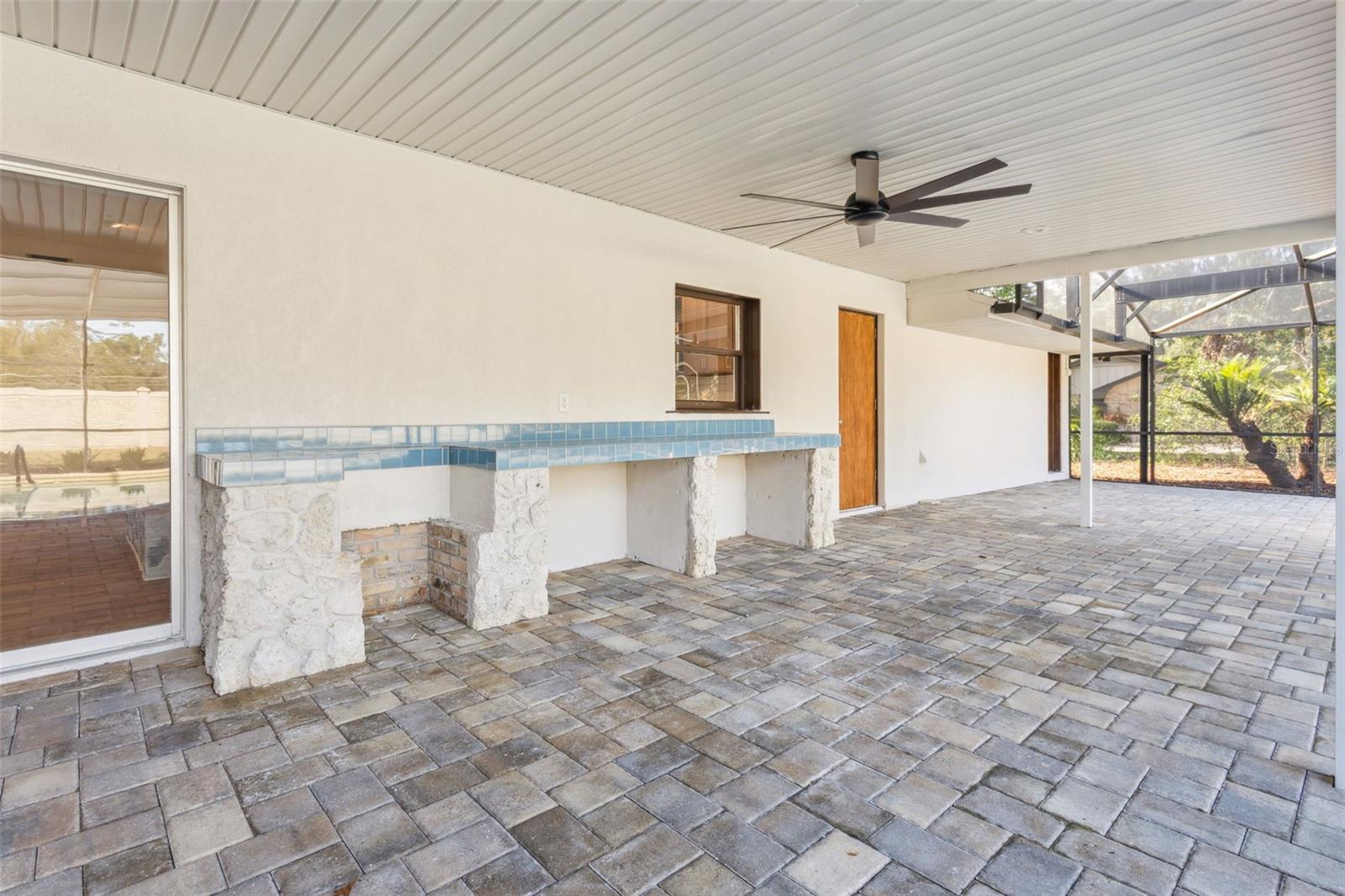 KNOLLWOOD - Residential