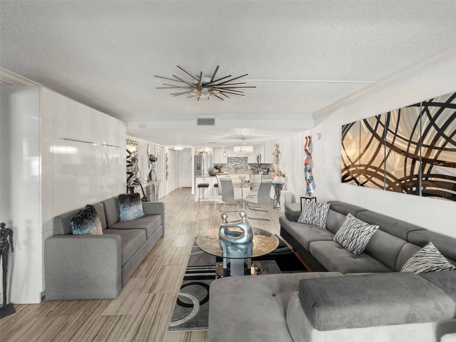 BAY ISLAND GROUP 14 - Residential