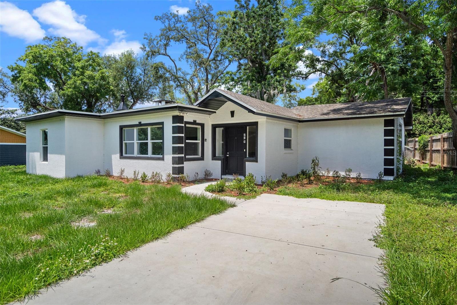 239 S LAKE CORTEZ DRIVE