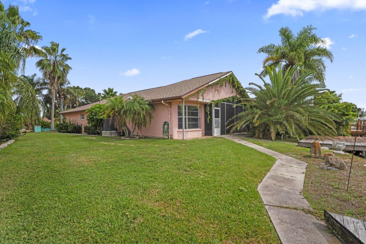 GULF HARBORS WOODLANDS - Residential