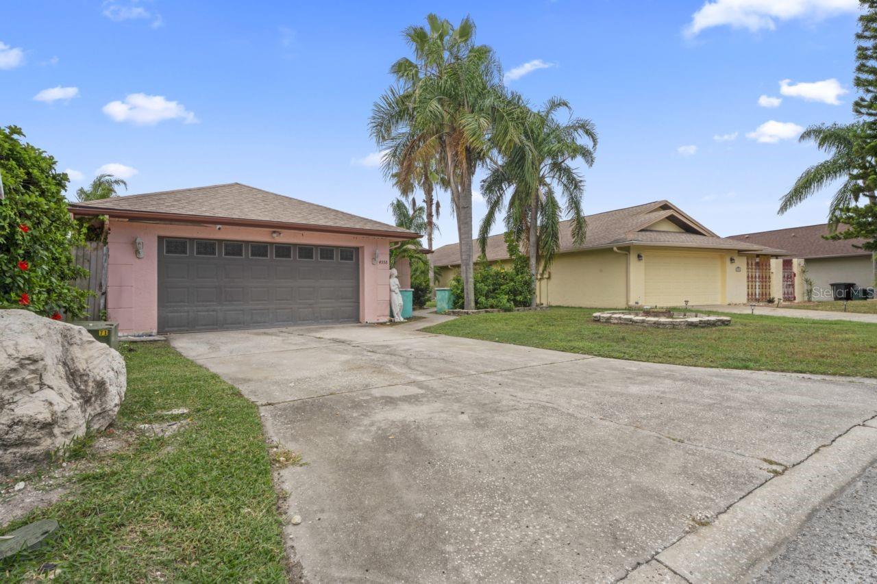 GULF HARBORS WOODLANDS - Residential