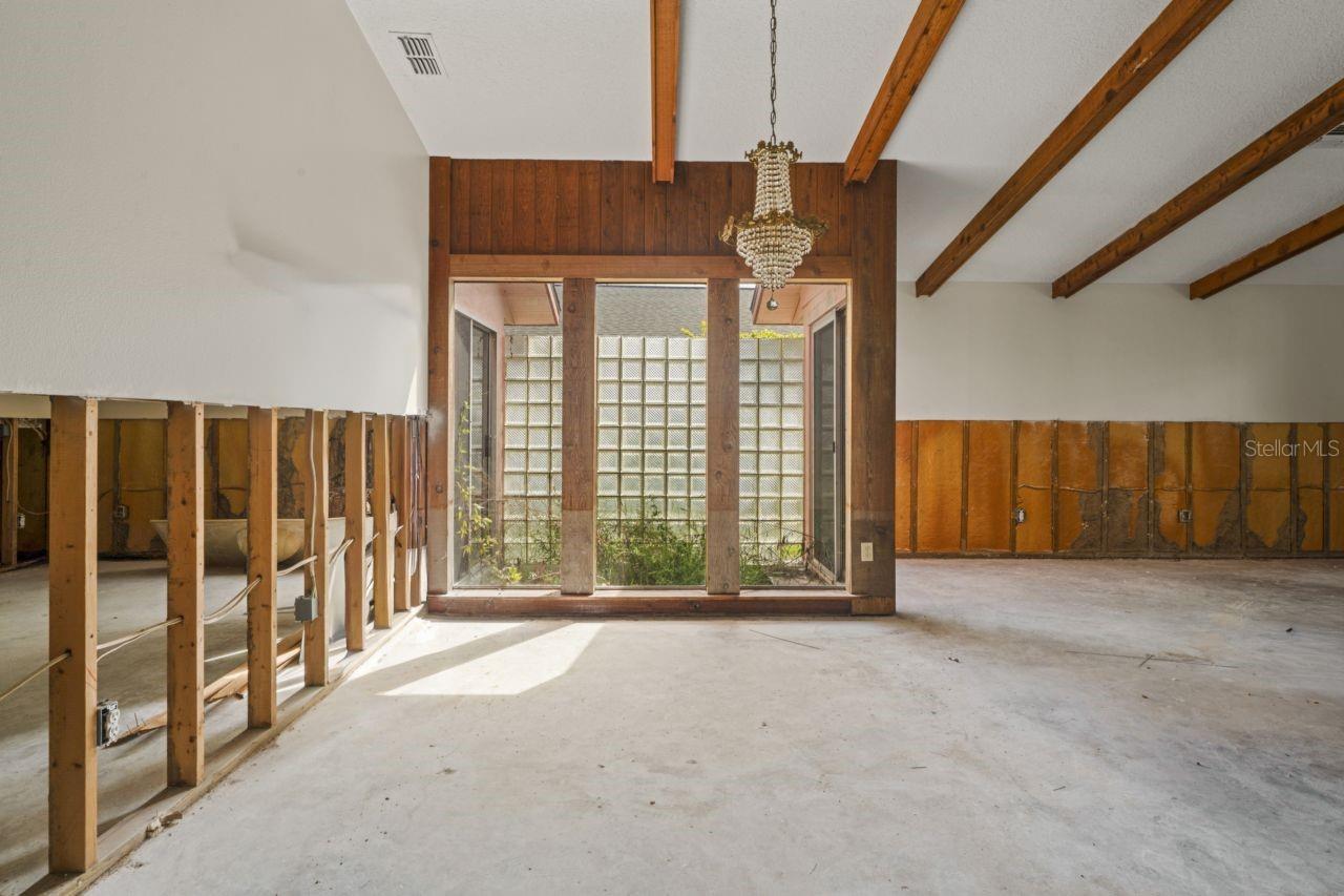 GULF HARBORS WOODLANDS - Residential