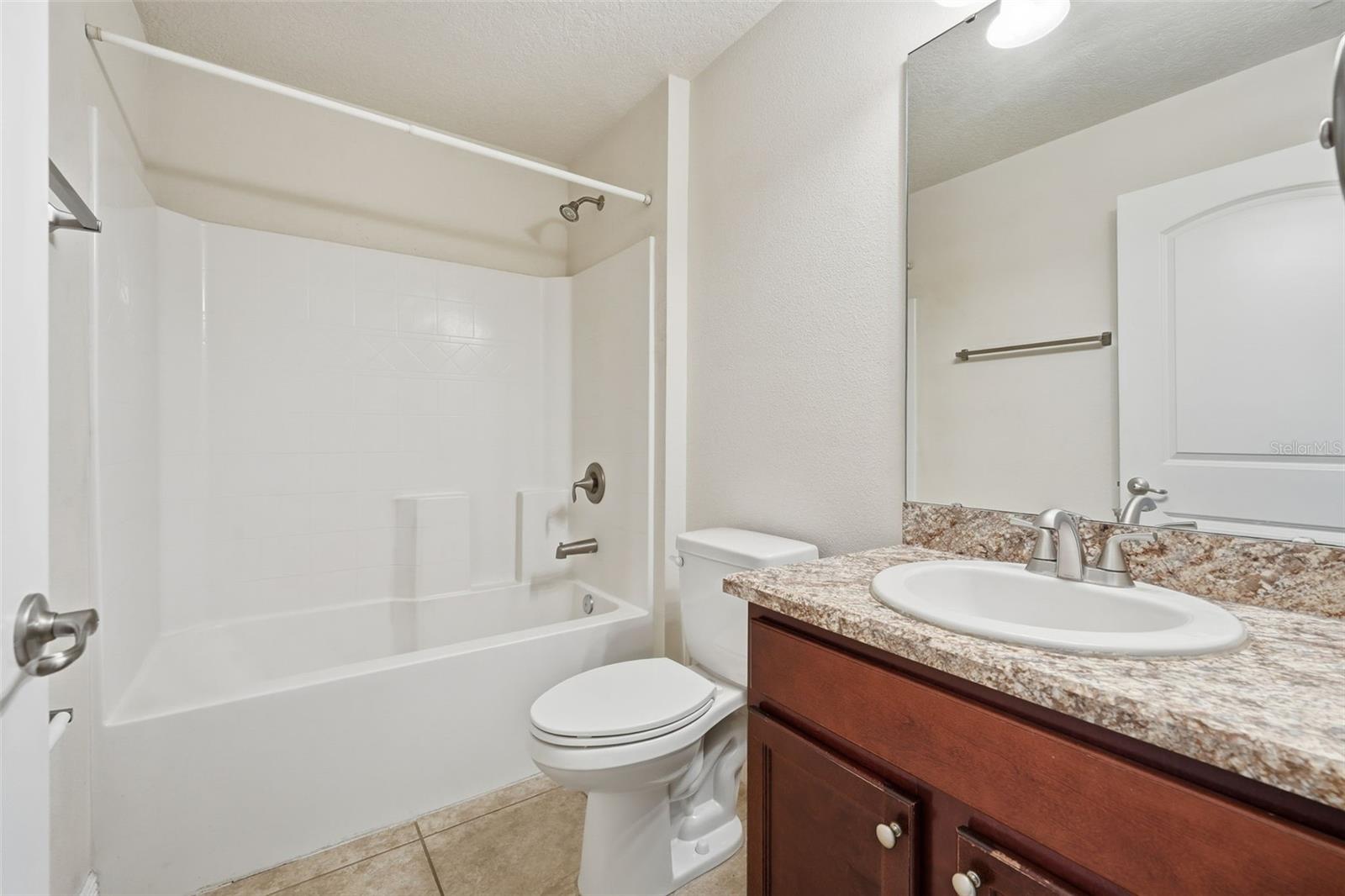 TAVARES CHELSEA OAKS SOUTH - Residential