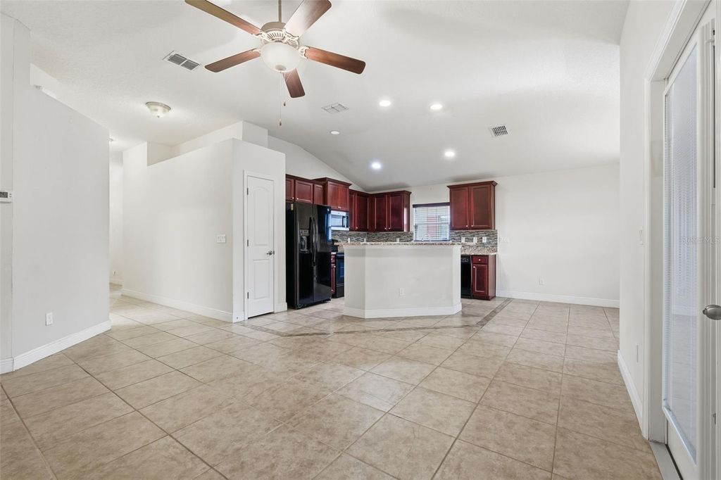 Photo of 2179 Bexley Drive, Tavares, FL 32778 (MLS # G5104612)