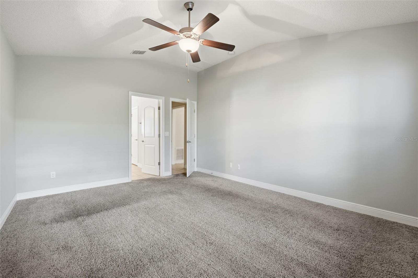 TAVARES CHELSEA OAKS SOUTH - Residential