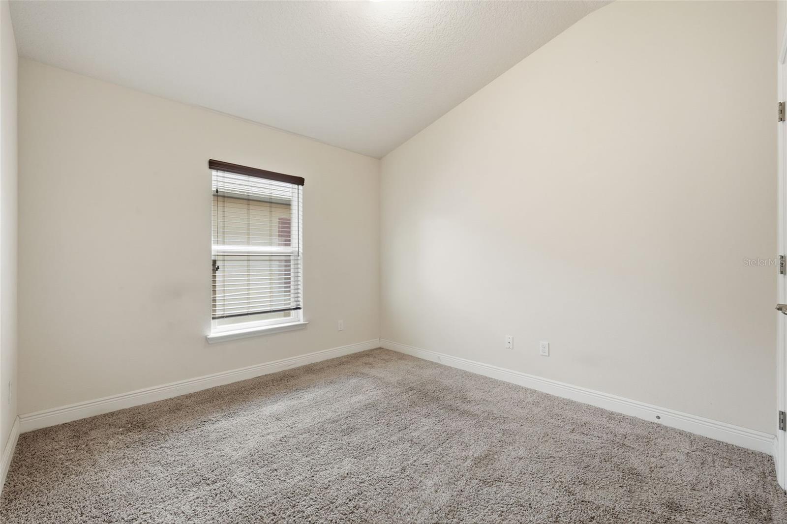 TAVARES CHELSEA OAKS SOUTH - Residential