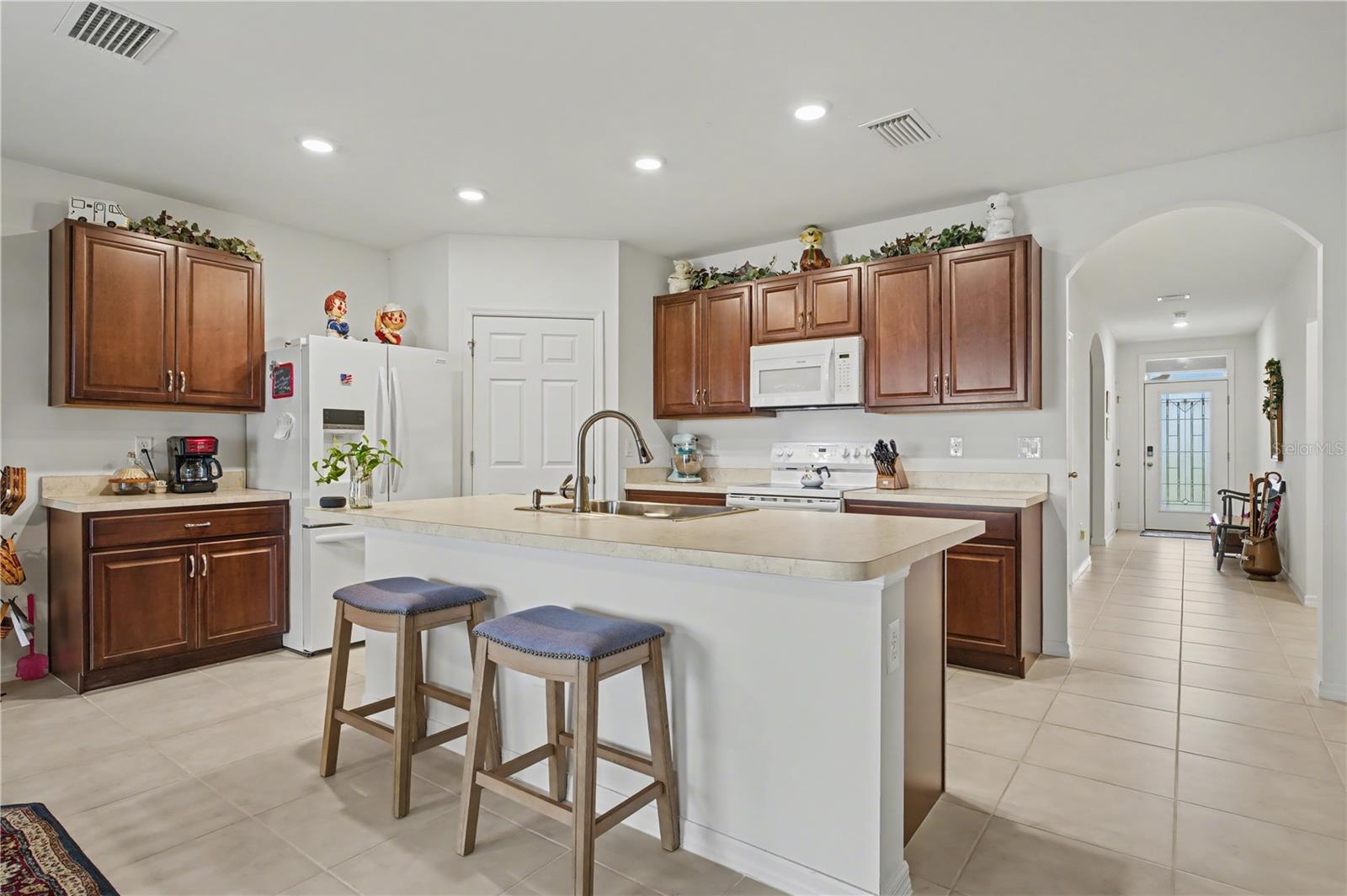 WATERFORD ESTATES PH 2B & 2C - Residential