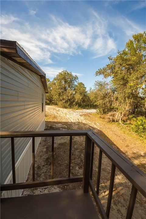 A home in LAKE WALES