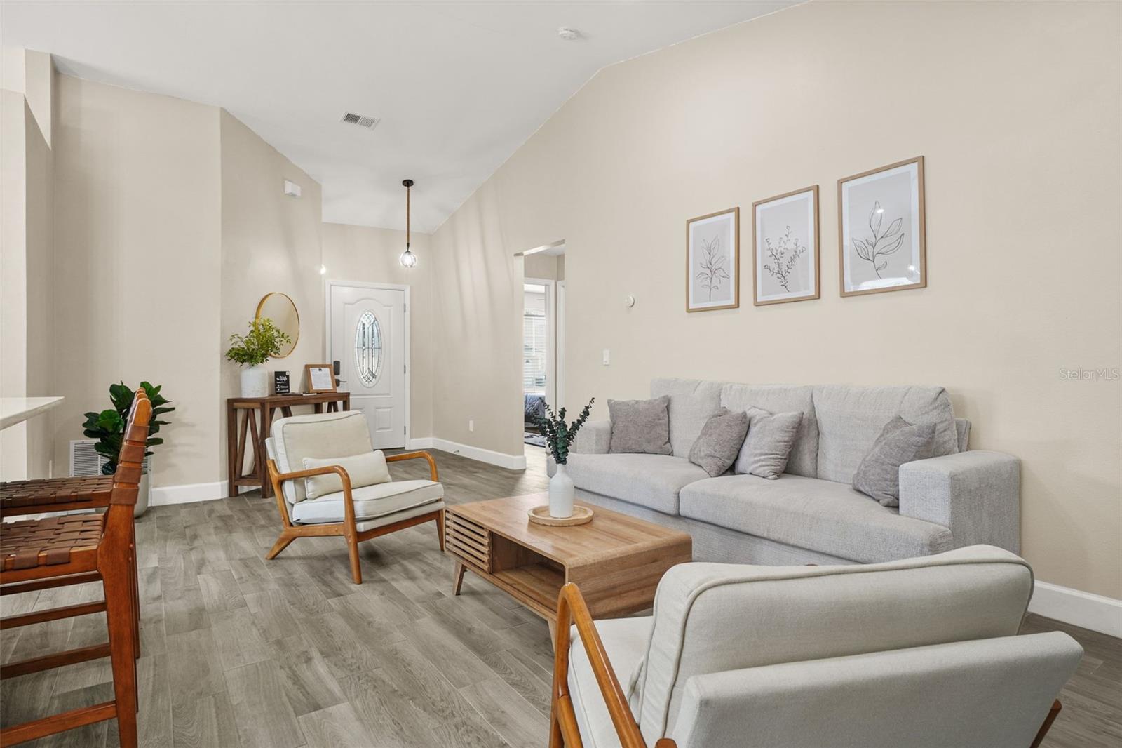 INDIAN RIDGE VILLAS PH 4 - Residential Lease