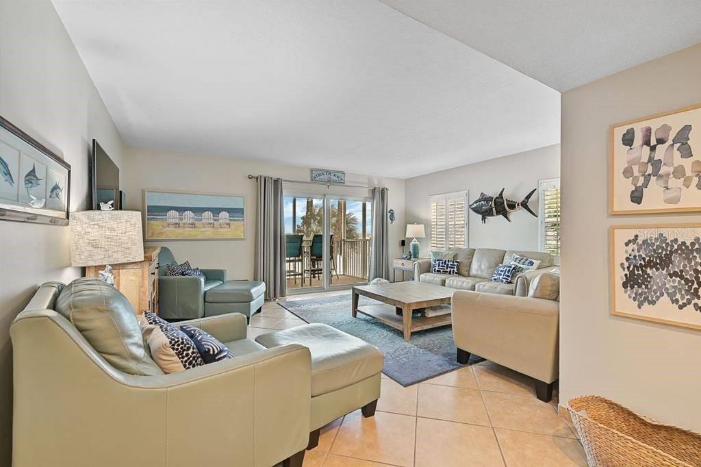 CASA BLANCA VILLAS - Residential Lease