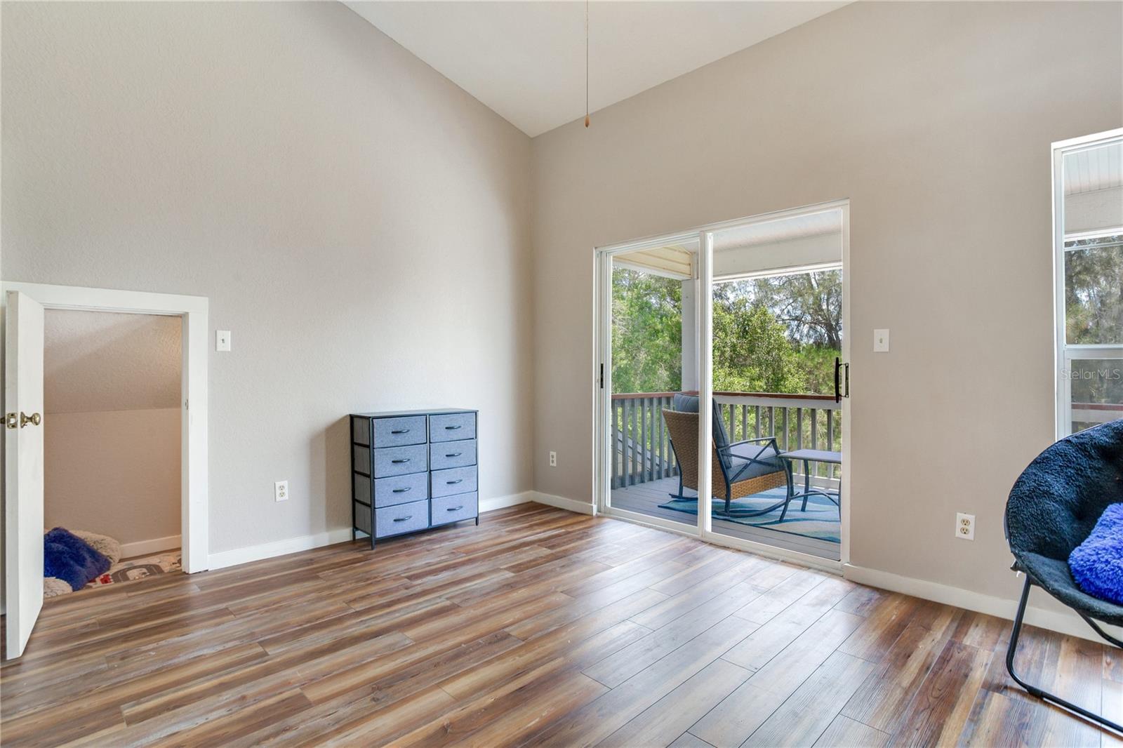 ROSETREE OAKS UNIT II - Residential