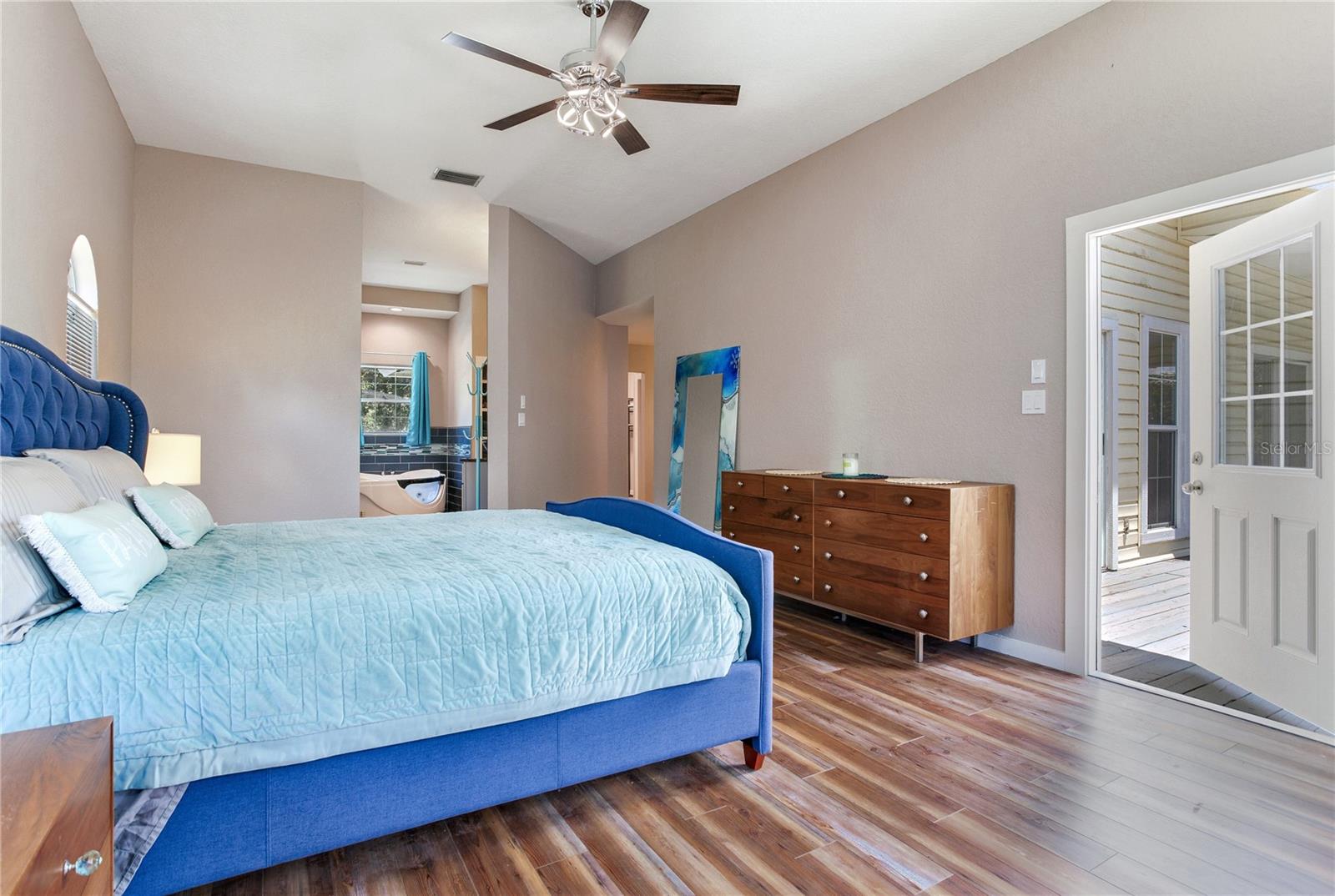 ROSETREE OAKS UNIT II - Residential