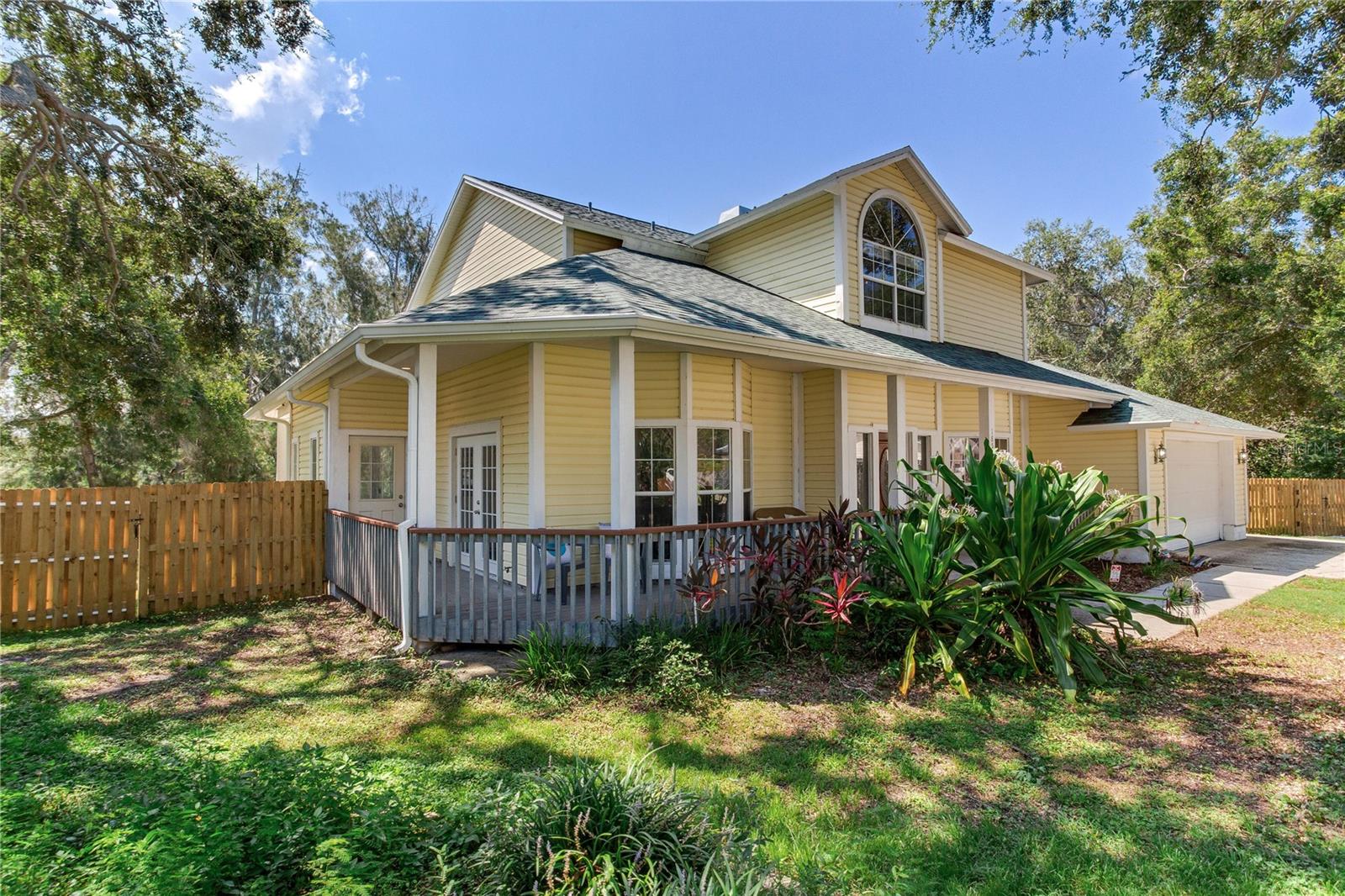 ROSETREE OAKS UNIT II - Residential