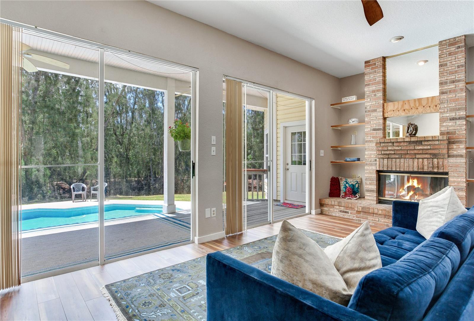 ROSETREE OAKS UNIT II - Residential