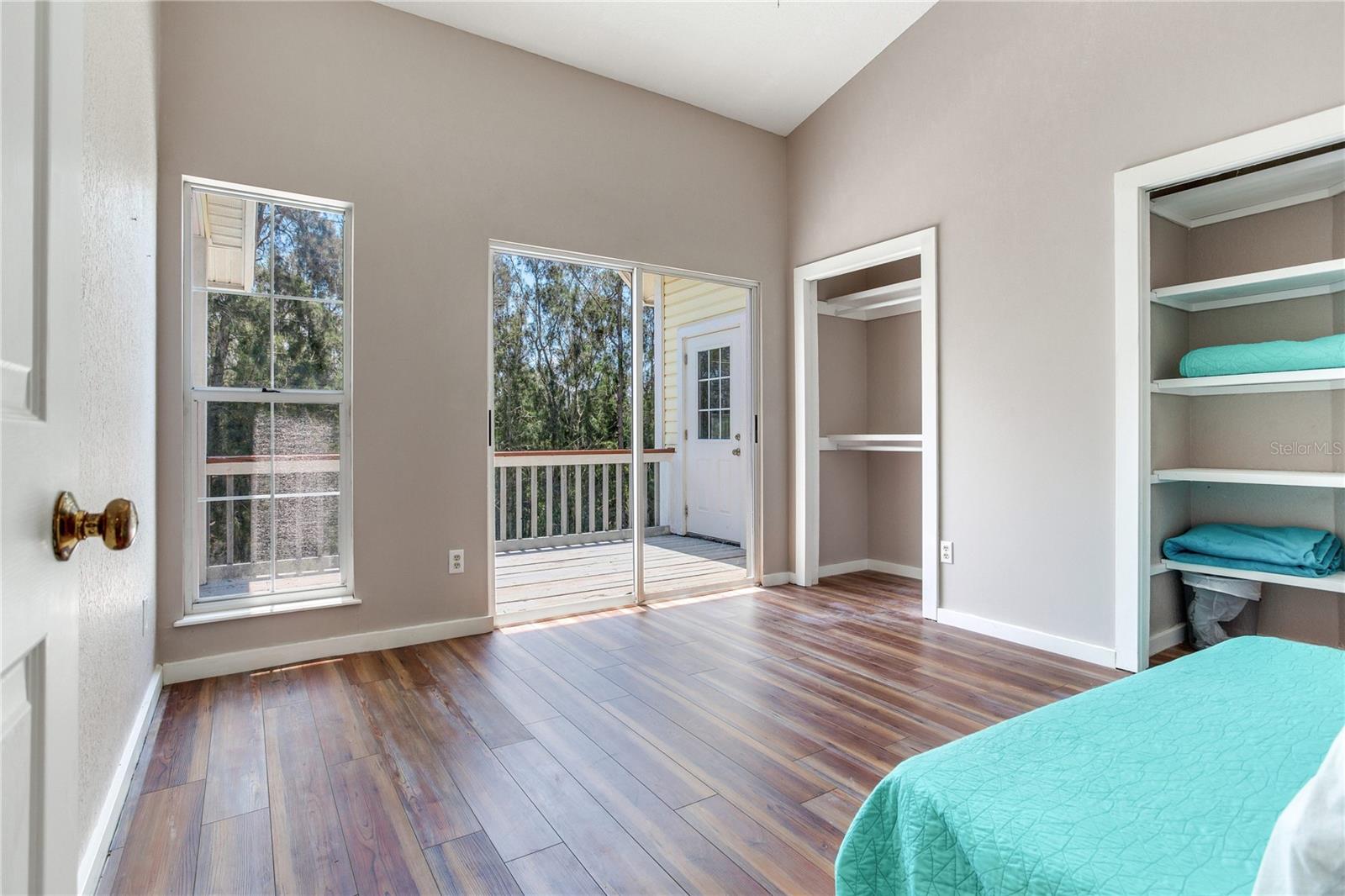 ROSETREE OAKS UNIT II - Residential