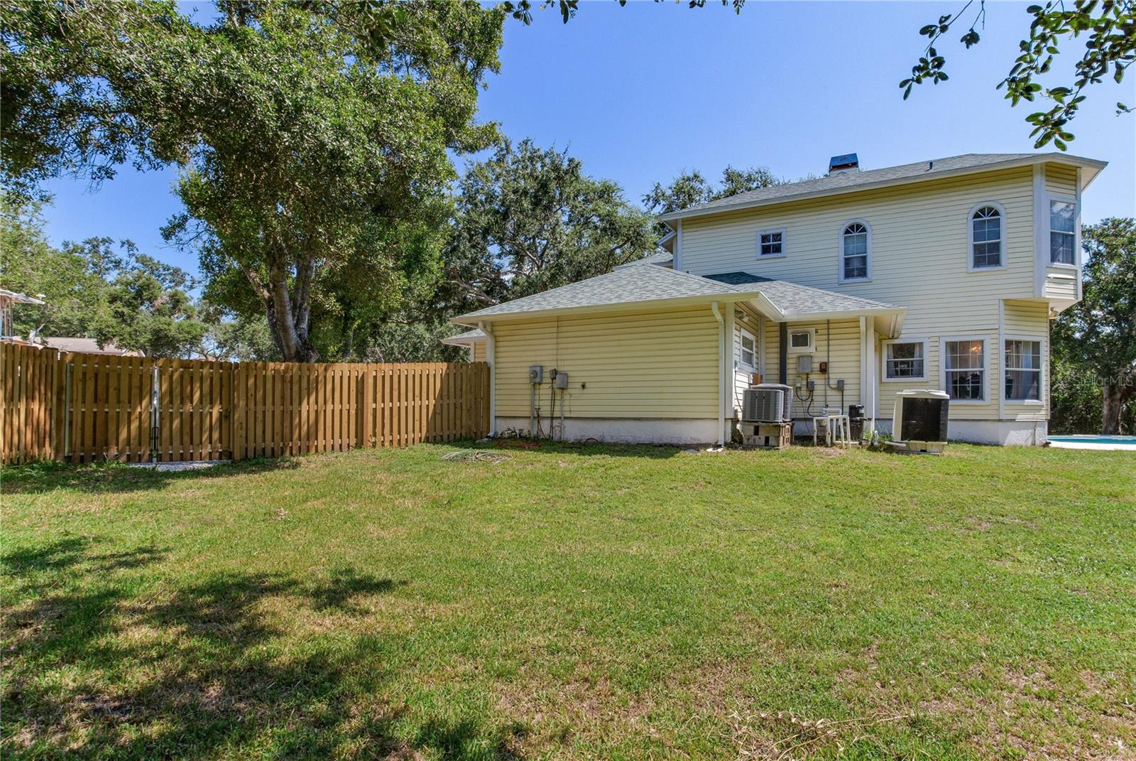 ROSETREE OAKS UNIT II - Residential