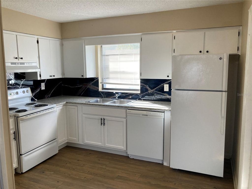 Photo of 5103 S Clarice Court #3D, Tampa, FL 33611 (MLS # TB8478958)