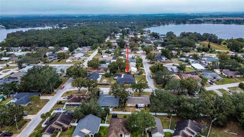 A home in WINTER HAVEN