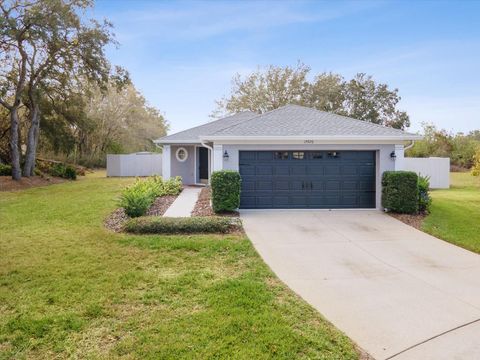 Photo of 15920 Texarkana Place, Spring Hill, FL 34610 (MLS # W7871333)