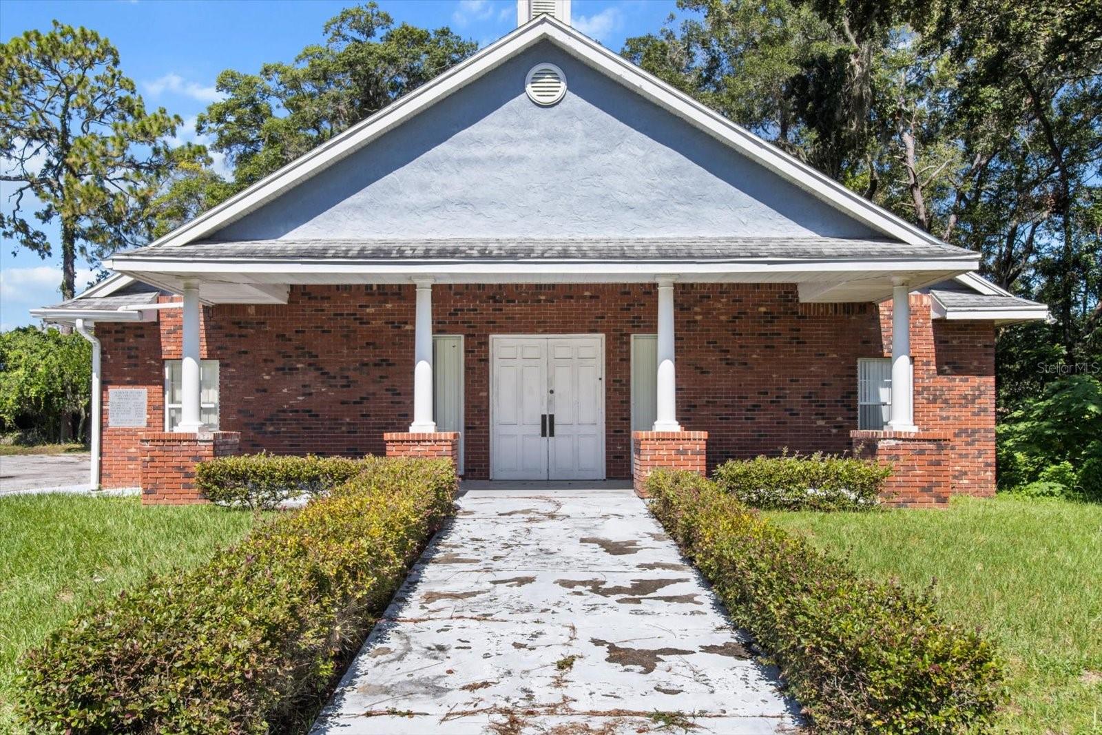 BUNCHE HEIGHTS - Commercial Sale