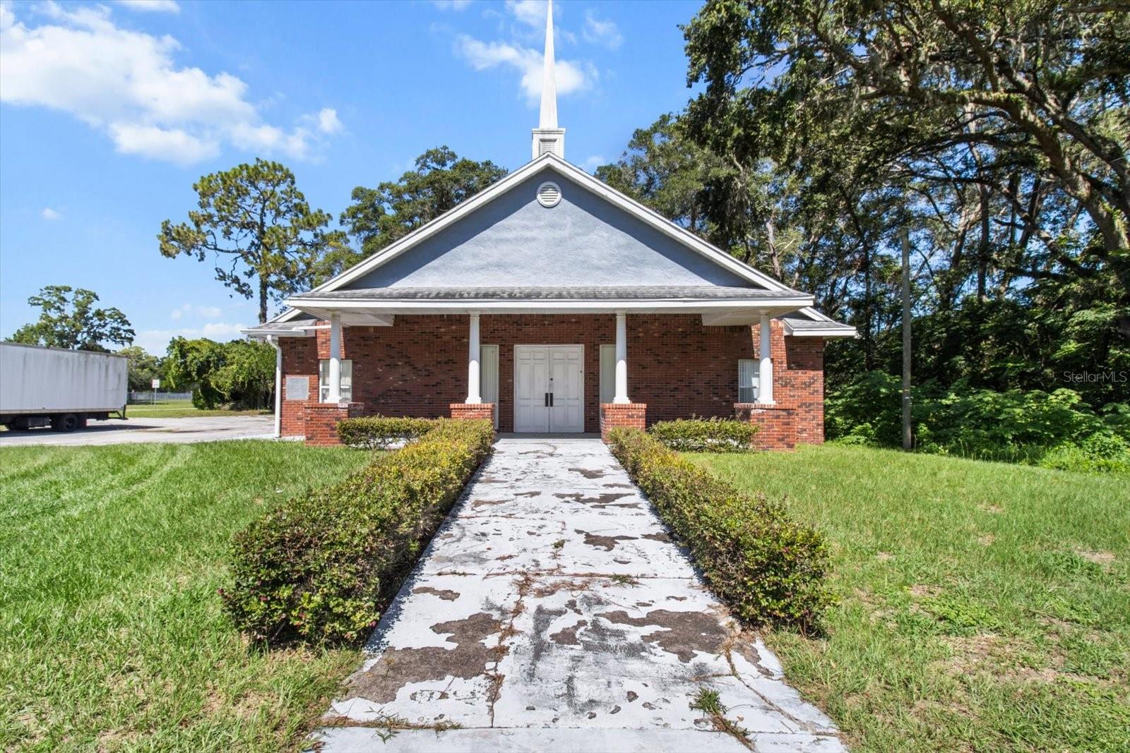 BUNCHE HEIGHTS - Commercial Sale