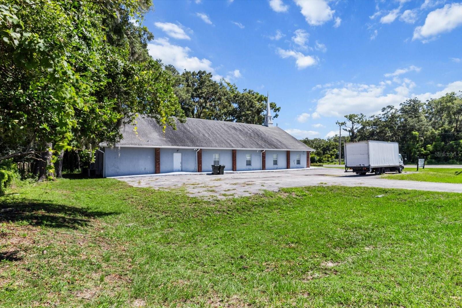 BUNCHE HEIGHTS - Commercial Sale