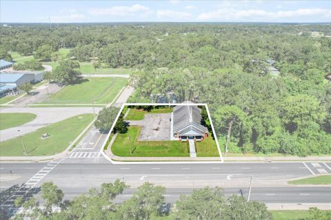 Tiny photo for 1601 NW 14th Street, Ocala, FL 34475 (MLS # OM705219)