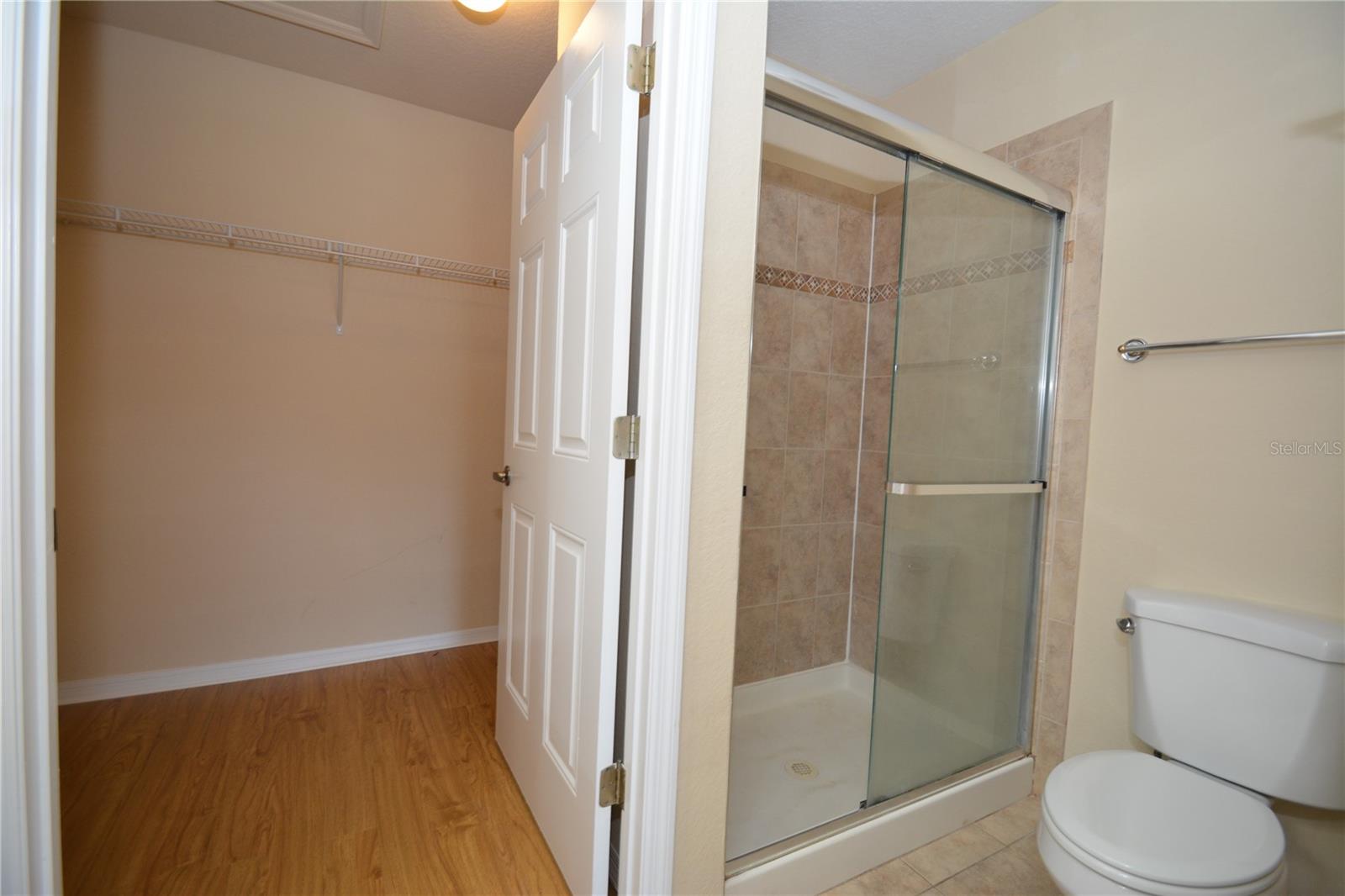 PALM POINTE - Residential