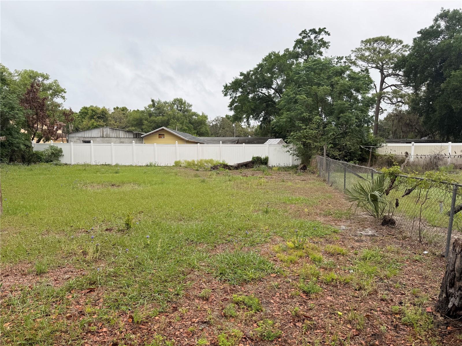 NORTH PINE HILLS - Residential