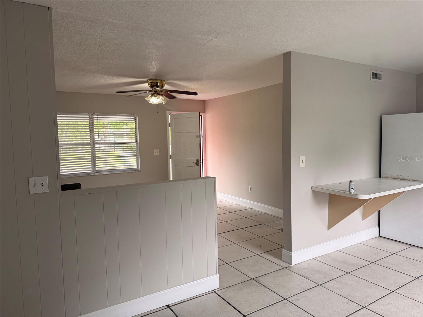 NORTH PINE HILLS - Residential