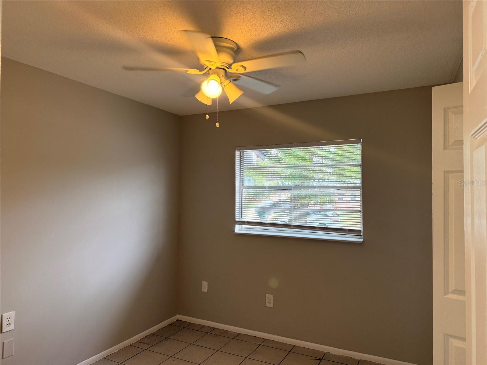 NORTH PINE HILLS - Residential