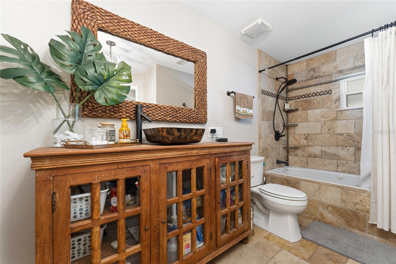 STERLING OAKS - Residential