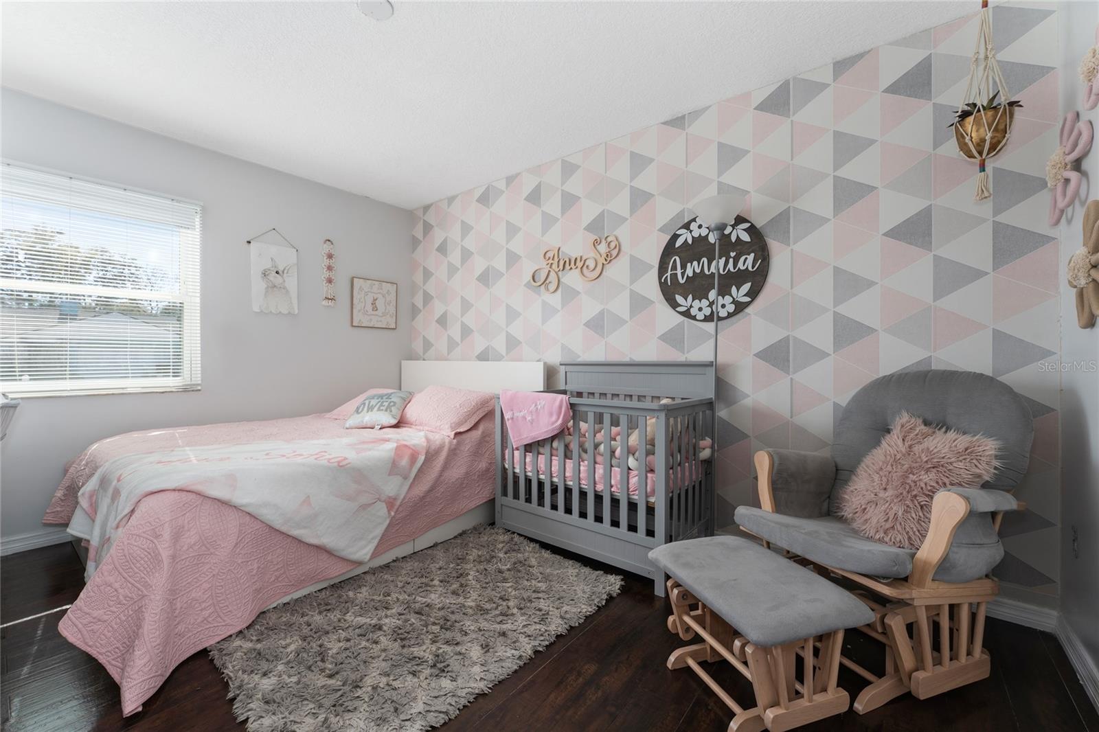 STERLING OAKS - Residential