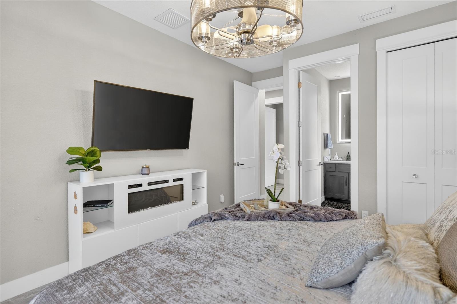 SCENIC VIEW ESTATES - Residential