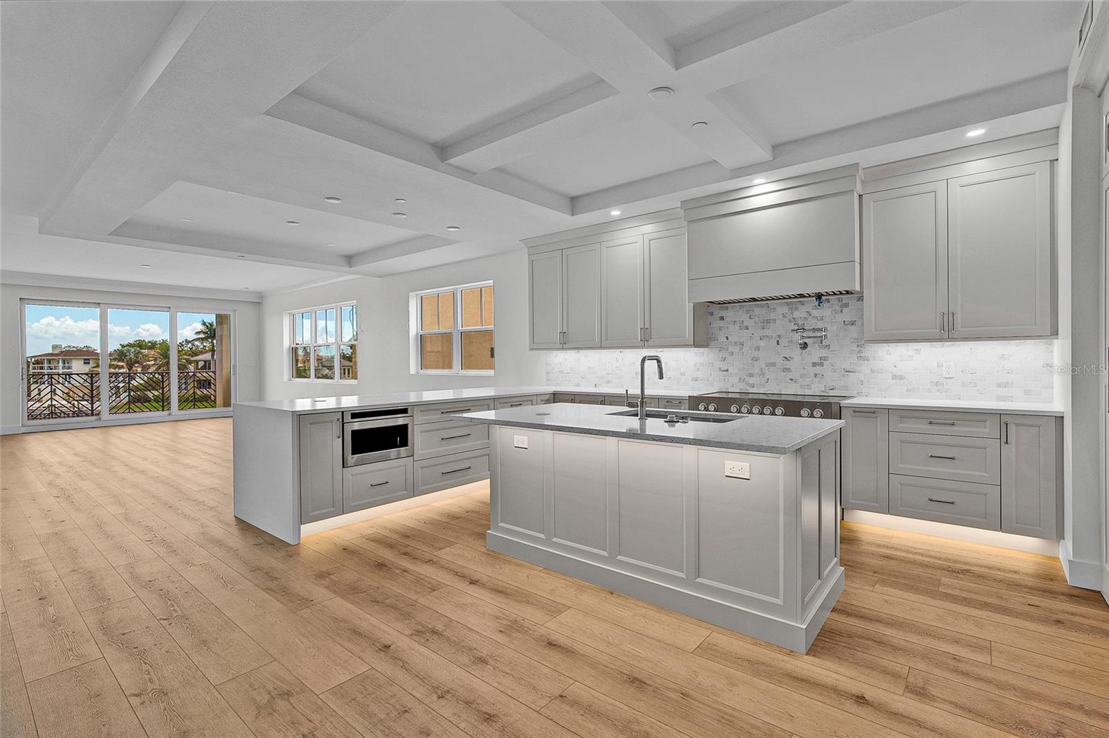 455 PINELLAS BAYWAY S 3B
