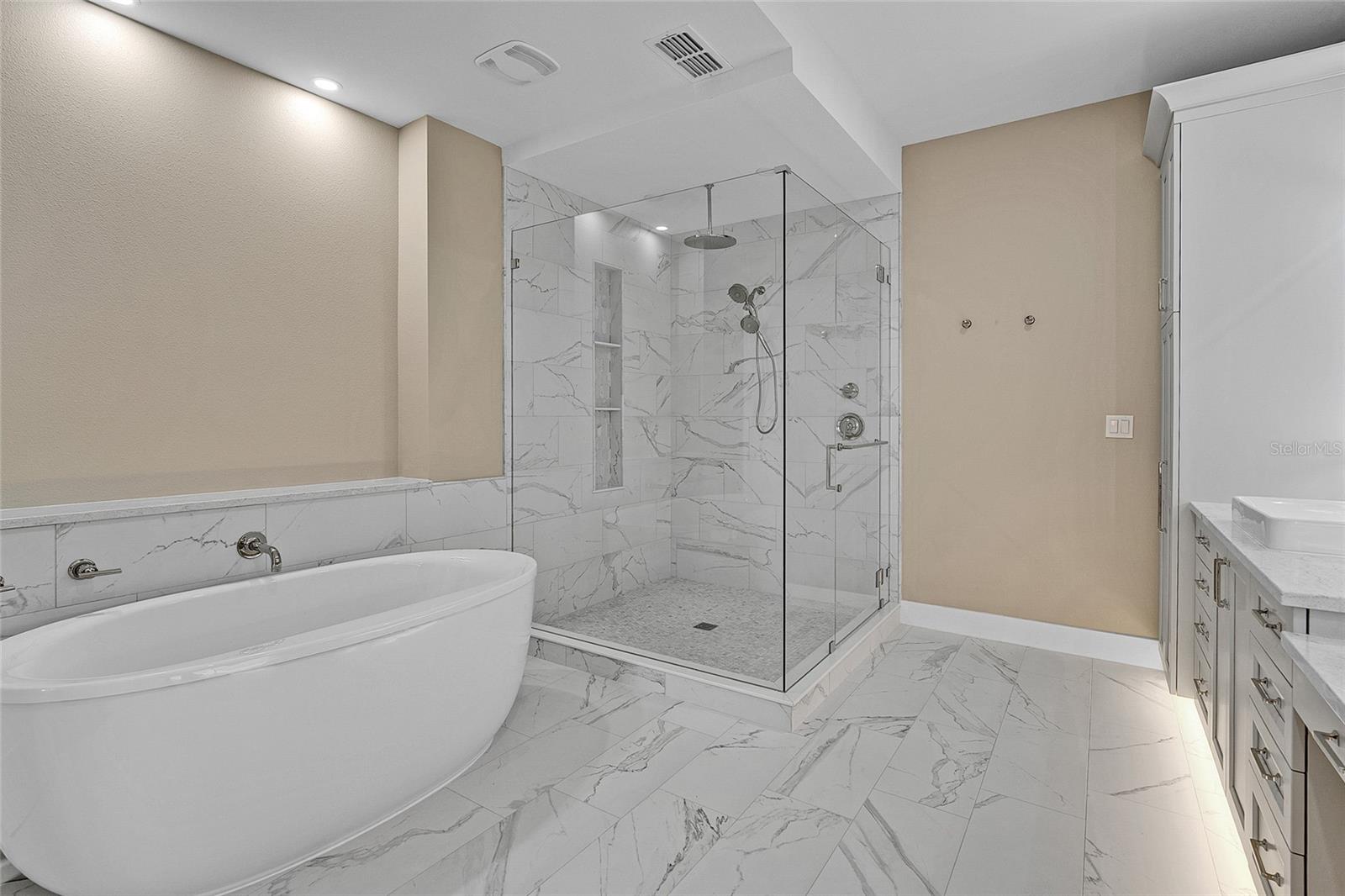 455 PINELLAS BAYWAY S 3B